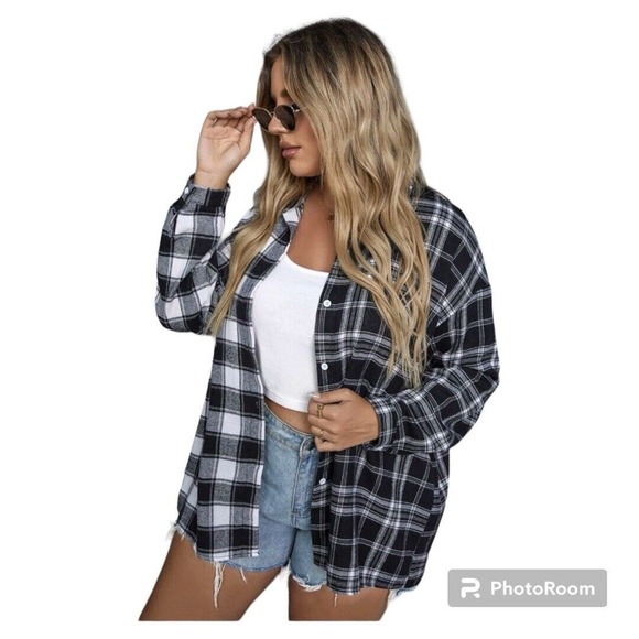 SHEIN Lune Plus Plaid Black White Long Sleeved‎ Flannel Button Women's Size 2XL - Picture 1 of 6